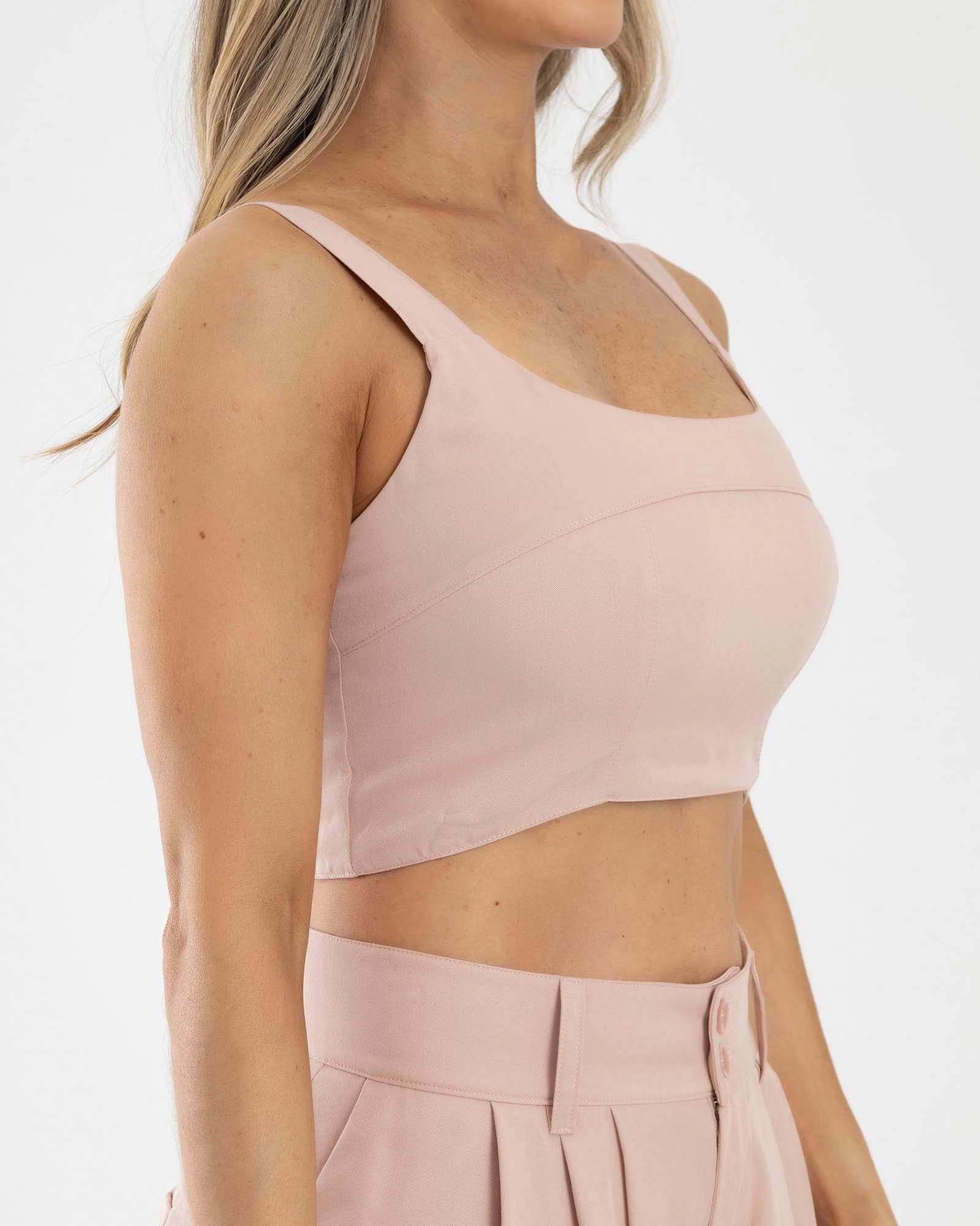 Blusa corta casual beige blush golden hour fiber