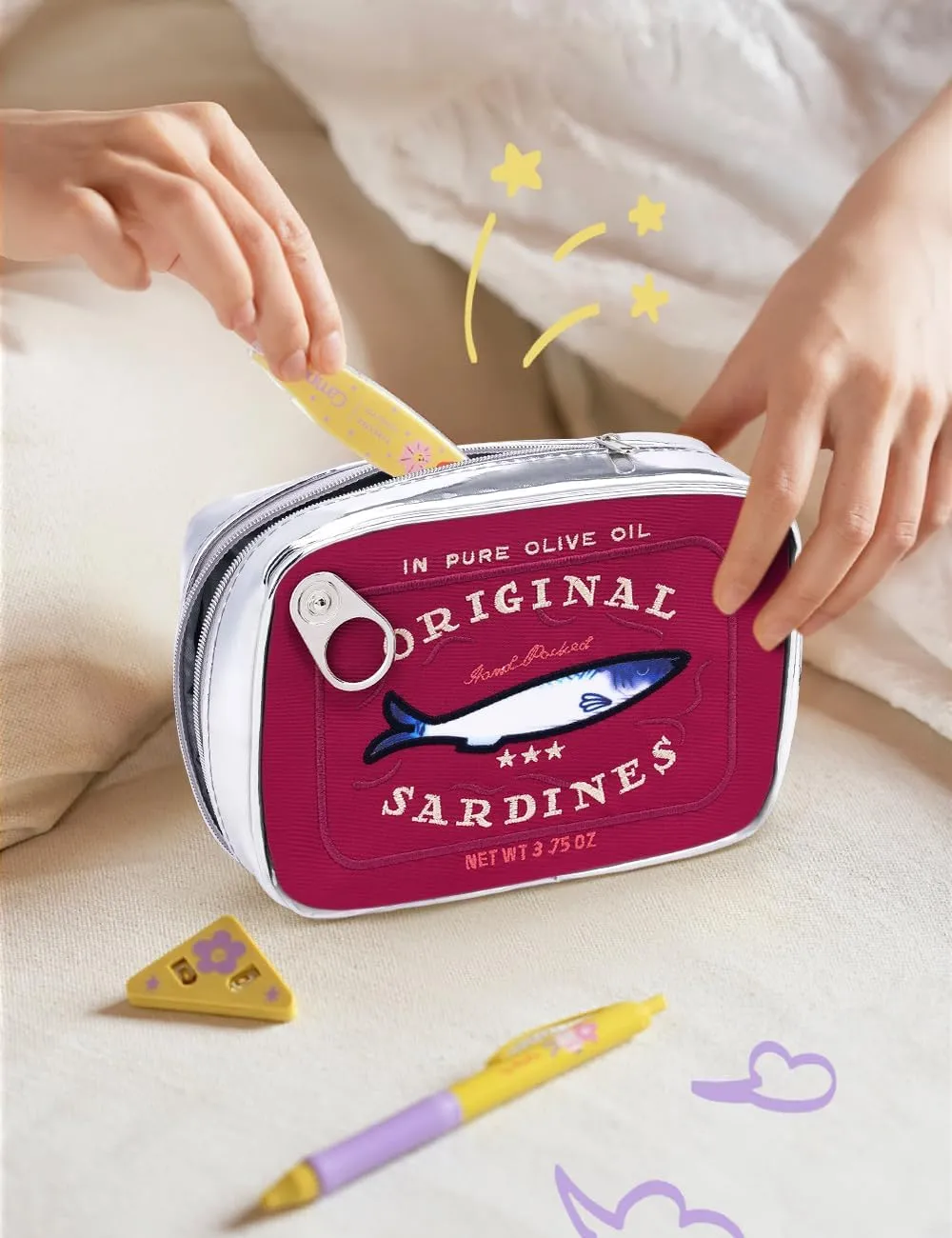 Cessfle Canned Sardines Makeup Bag, Creative Cute Makeup Bag Canned Fish Cosmetic Bag Coquette Cosmetic Pouch Aesthetic Toiletry Bag For Women…, Red, 1hf2rh1lg4pn1ny8bp2