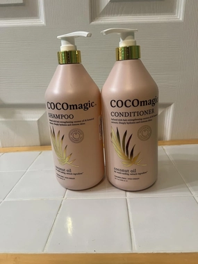 Coconut Oil Shampoo and Conditioner Set, Hydrating Hair Care with Botanical Extracts, 2 Pack