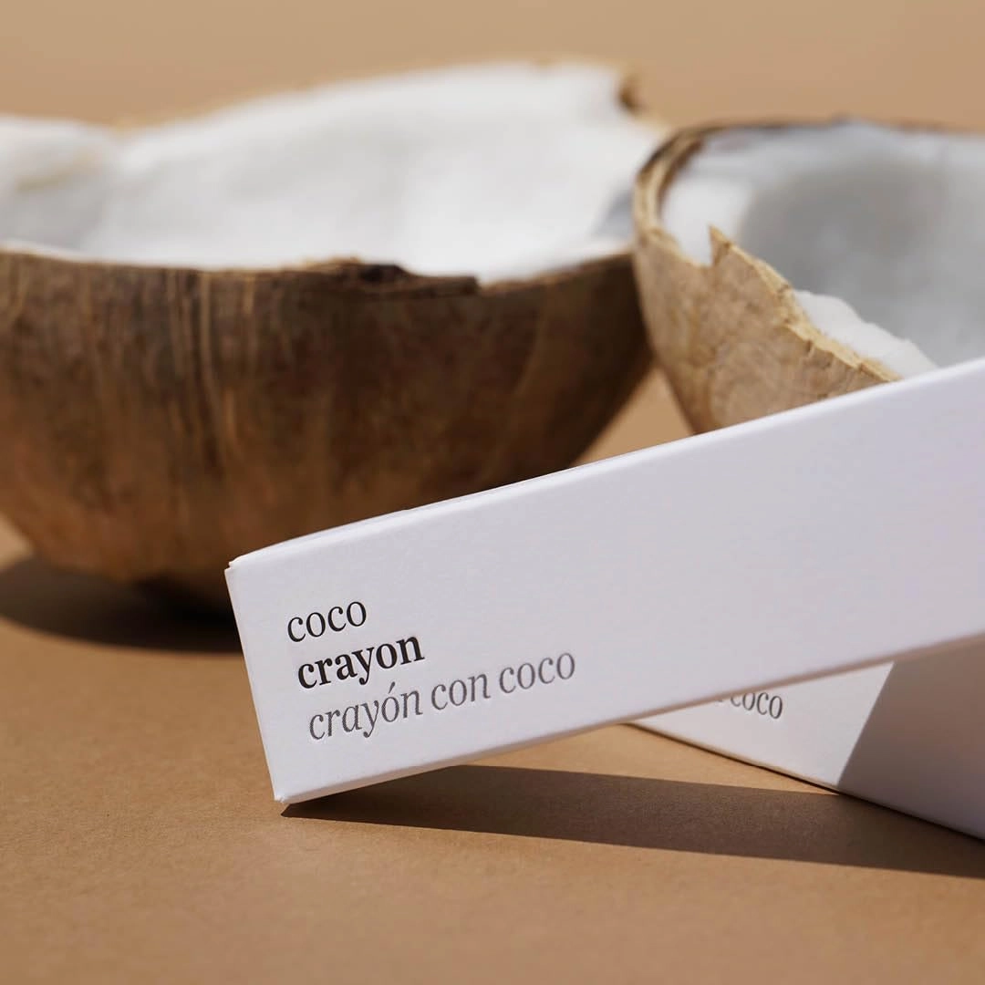 Ere Perez - Natural Coco Crayon Hydrating Lip Color | Baobab   Coconut Oil, Silica, Vitamin E | Protect, Nourish, Repair | Vegan, Cruelty-Free, Clean Beauty (Charm, 0.01 oz | 3 g)