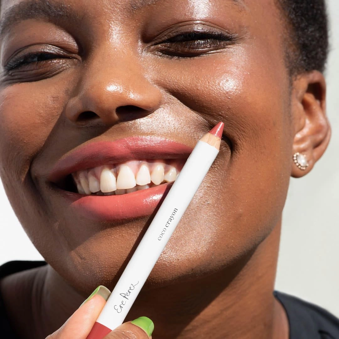 Ere Perez - Natural Coco Crayon Hydrating Lip Color | Baobab   Coconut Oil, Silica, Vitamin E | Protect, Nourish, Repair | Vegan, Cruelty-Free, Clean Beauty (Charm, 0.01 oz | 3 g)