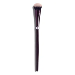 Eye Fan All-Over Brush – Soft, Fan-Shaped Brush for Seamless Eyeshadow Blending and All-Over Application – Ideal for Powder and Cream Shadows