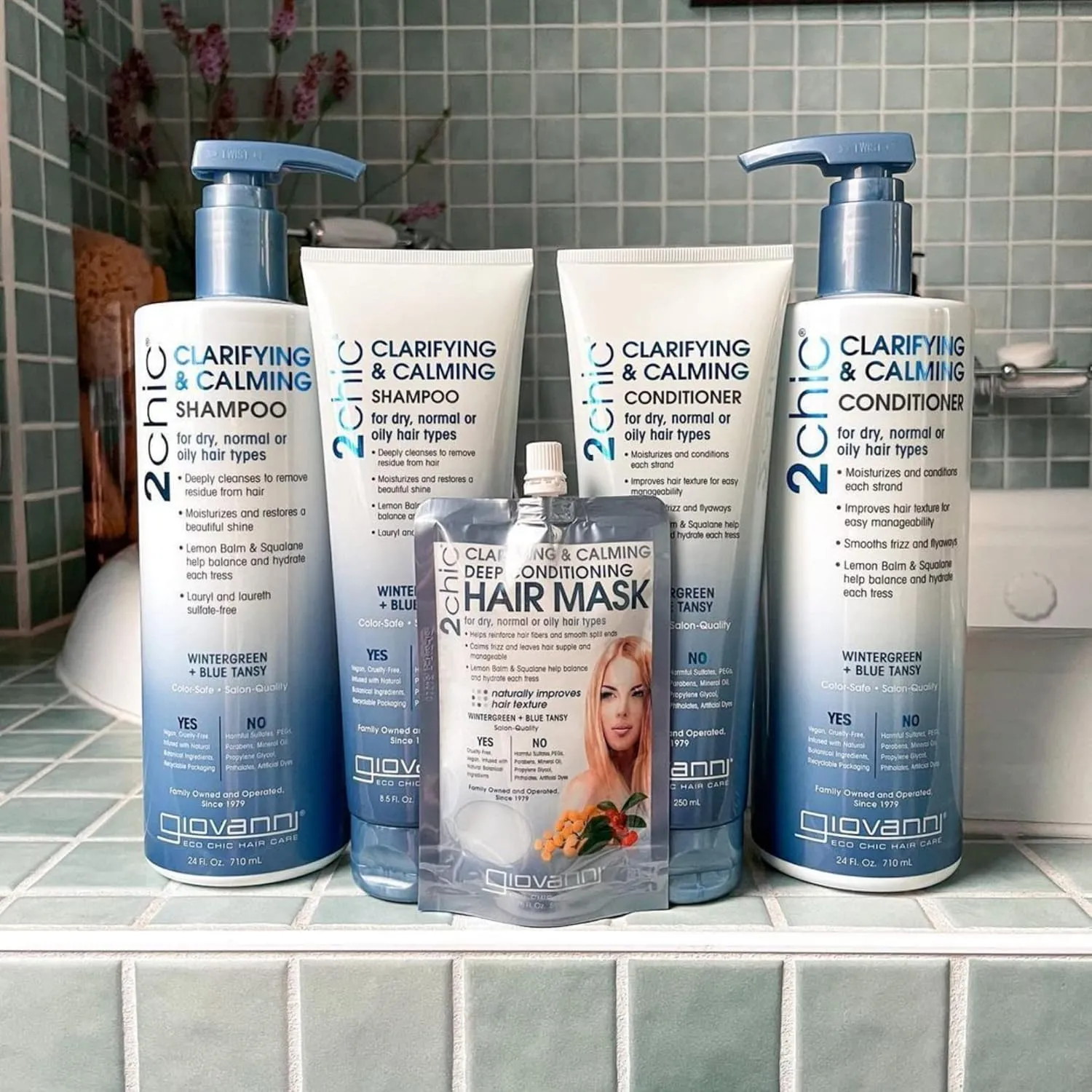 GIOVANNI 2chic Clarifying & Calming Conditioner - Clarifying Hair Conditioner, Helps Remove Residue while Hydrating, Sulfate Free, Detox Conditioner, Color Safe, Wintergreen & Blue Tansy - 24 oz