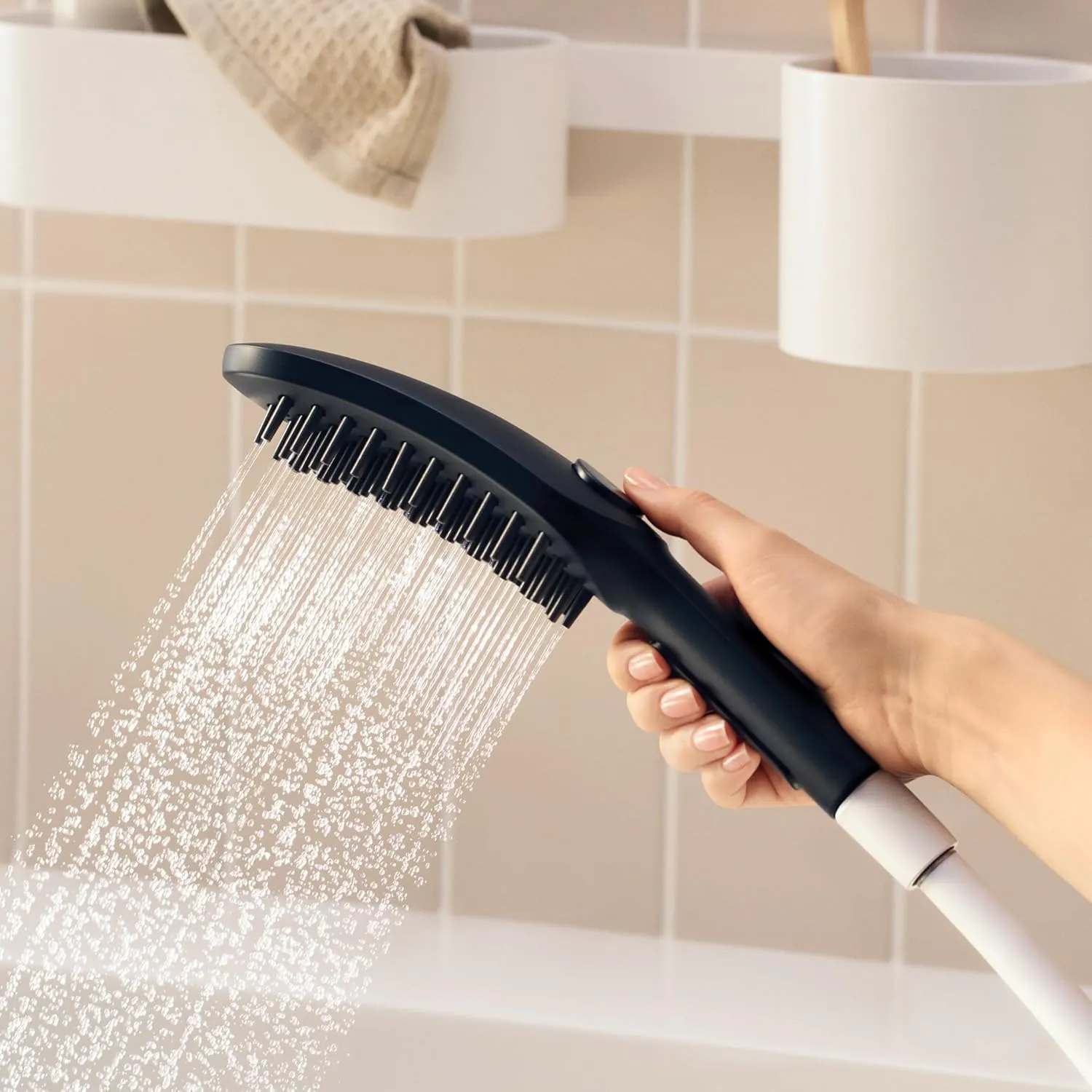 hansgrohe DogShower 150 3-Jet Handshower in Black, 1.75 GPM, 04973670