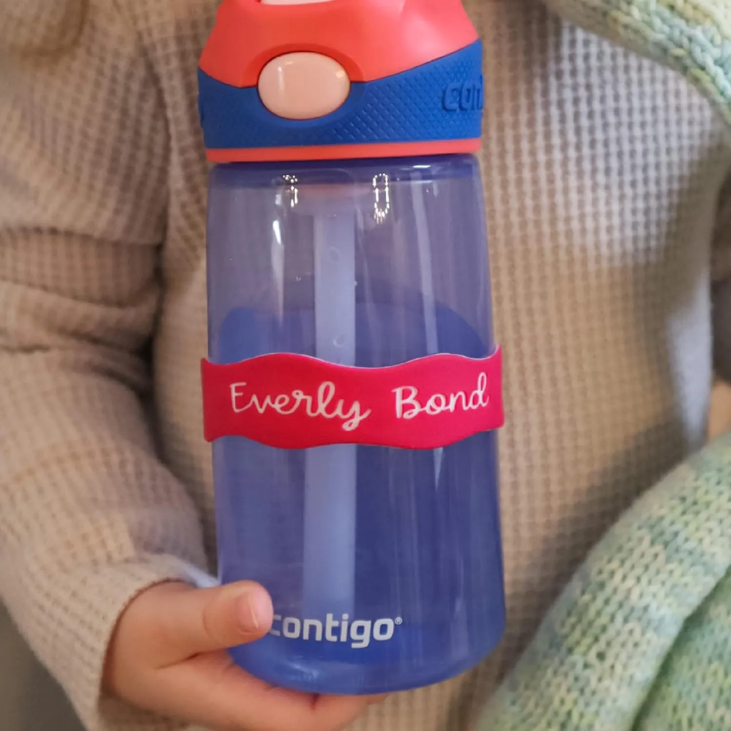 InchBug Orbit Labels - Baby Bottle Name Labels for Daycare, Sippy Cup Bands - Engraved Silicone, Reusable, Dishwasher Safe, White Contrasting Personalization, 4-Pack (Nautical Navy)