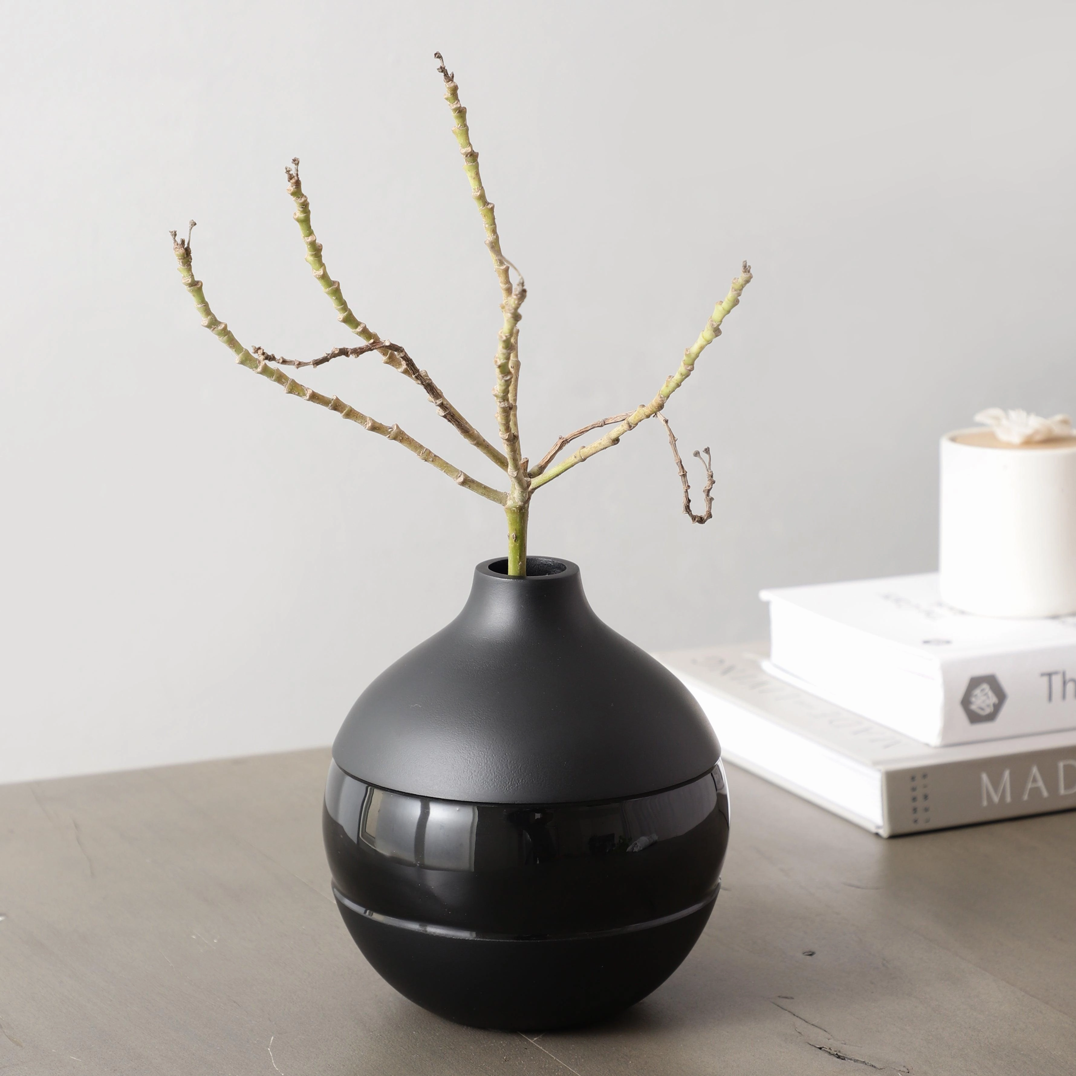 Klova Peach Enamel Vase With Enamel