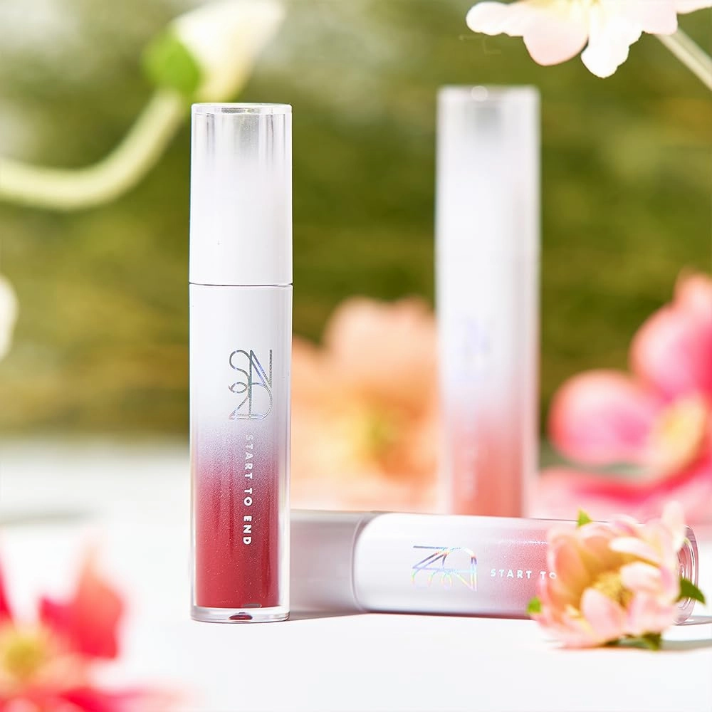 New Planet Tint | Clear Glow Tint Non-Sticky Lightweight Hydrating Long-Lasting Shine High Pigmented Volumizing Moisturizing Natural Lip Stain (#02 Peach Planet, 4.1g)