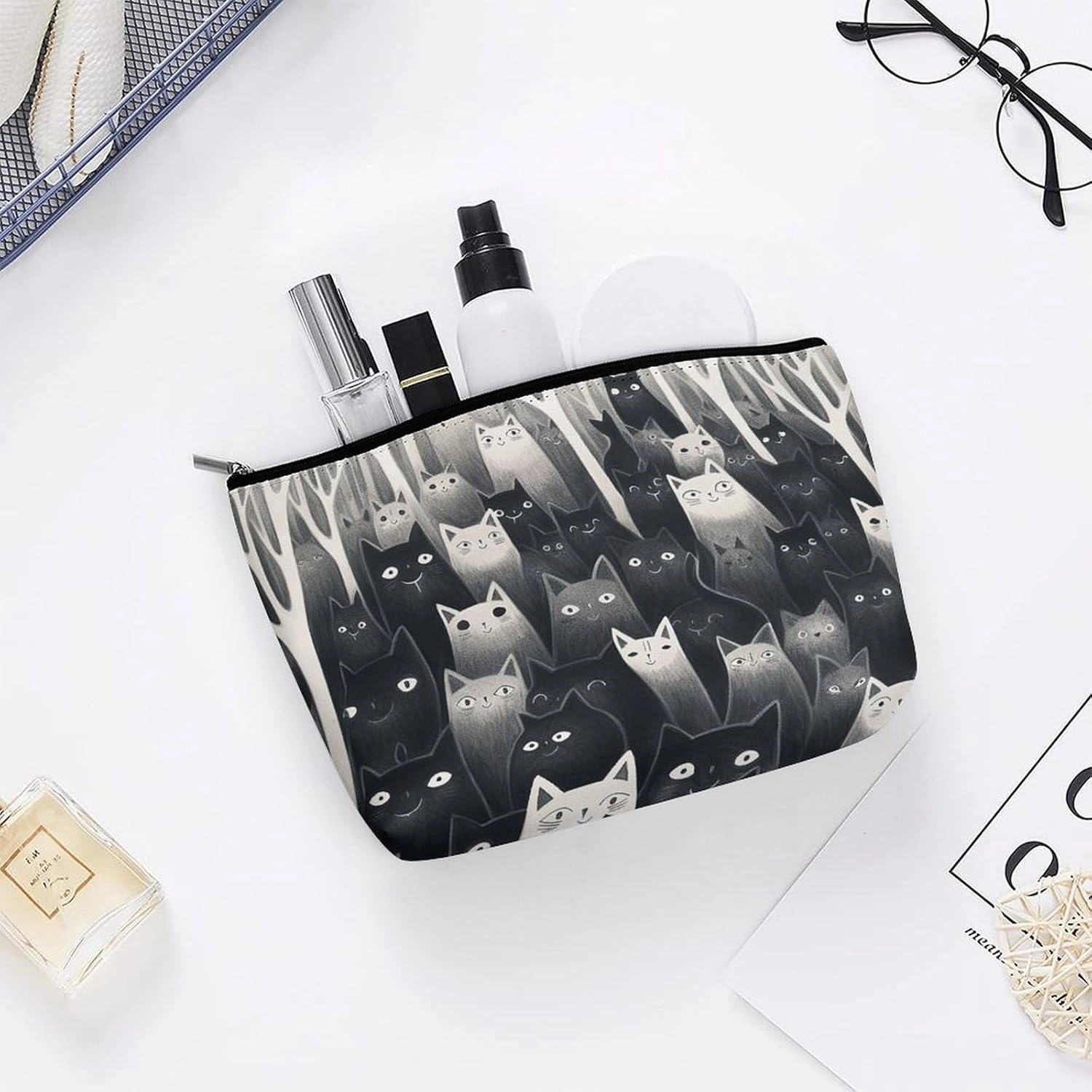 Portable Small Cosmetic Bag Cute Travel Makeup Bag Black Cats Waterproof Toiletry Bag for Women