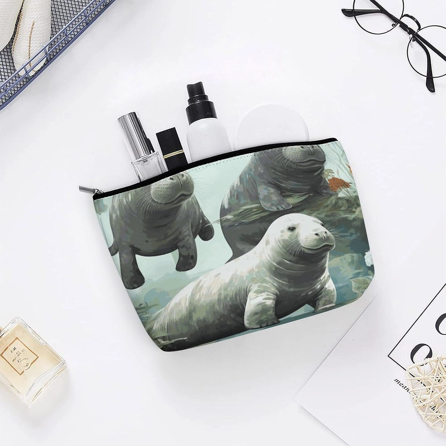 Portable Small Cosmetic Bag Cute Travel Makeup Bag Rabbits Manatees Waterproof Toiletry Bag for Women