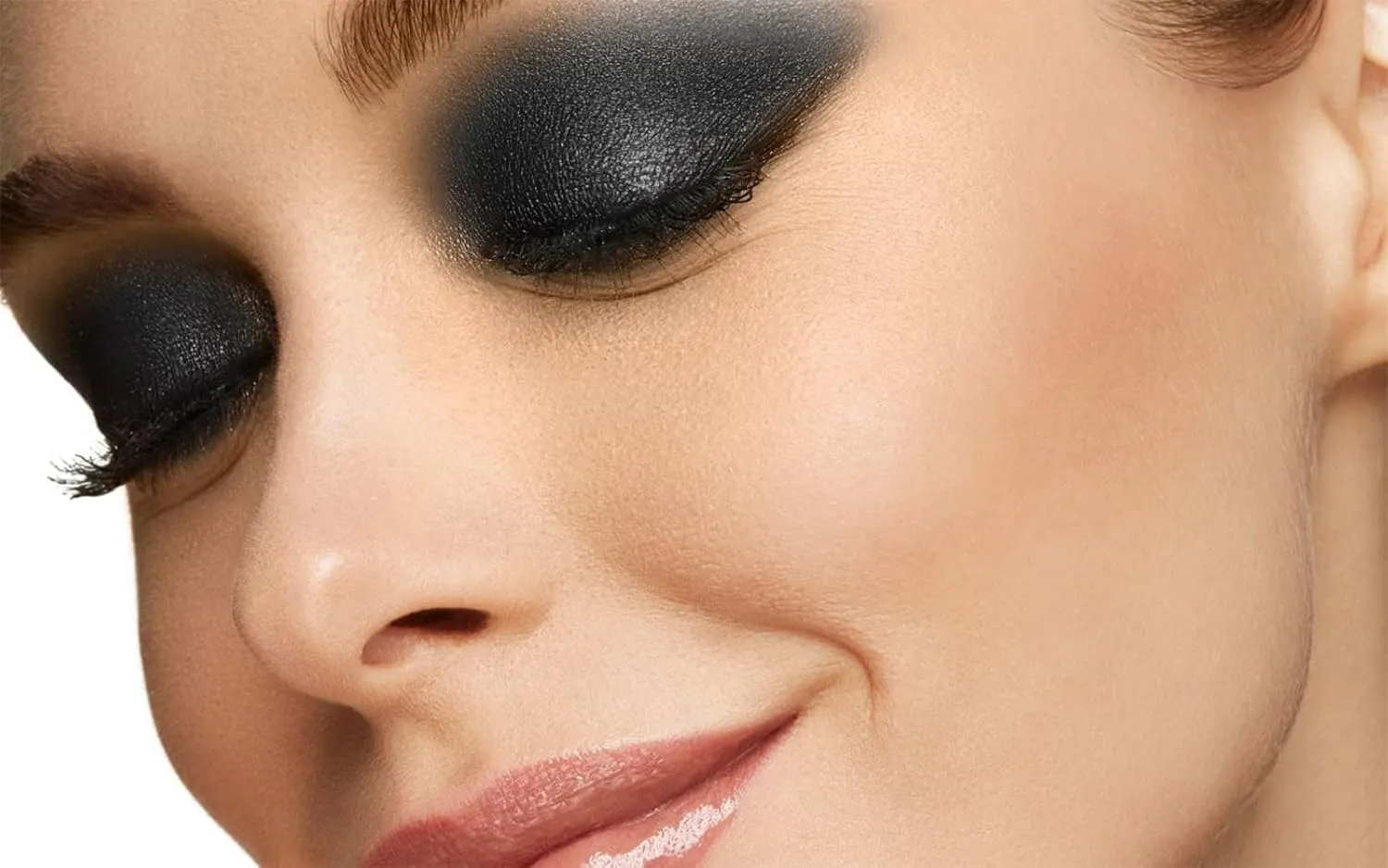 PUPA Milano Vamp! Extreme Eyeshadow 004 Extreme Black - Creamy Powder Shadow With Intense, Metallic Finish - Create Stunning, Smokey, Shimmer Eye Looks - Blendable, High Pigment Formula - 0.088 oz