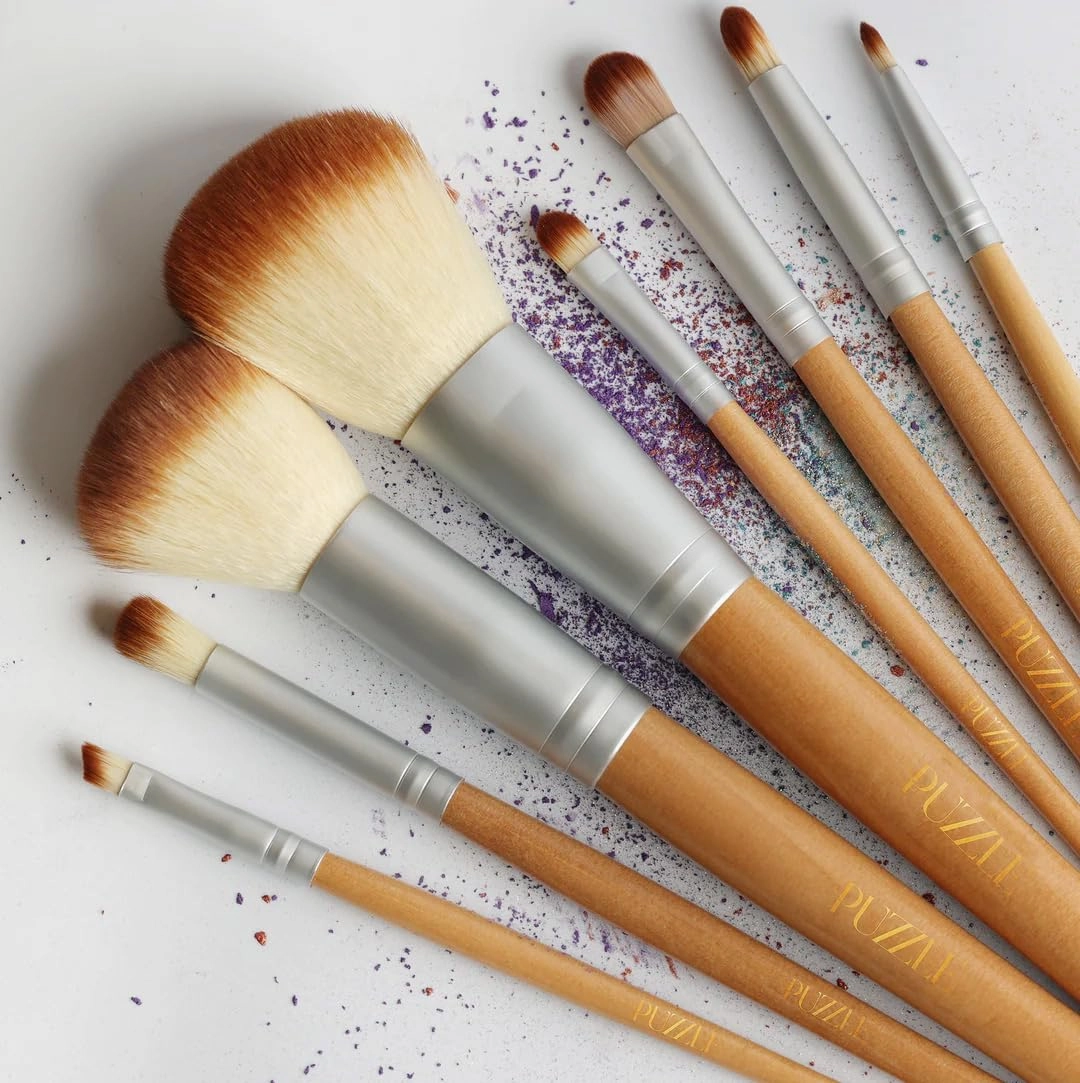 PUZZLE Blush & Highlighter Brush | Professional Vegan Makeup Brush for Smooth, Long Lasting Blush Application