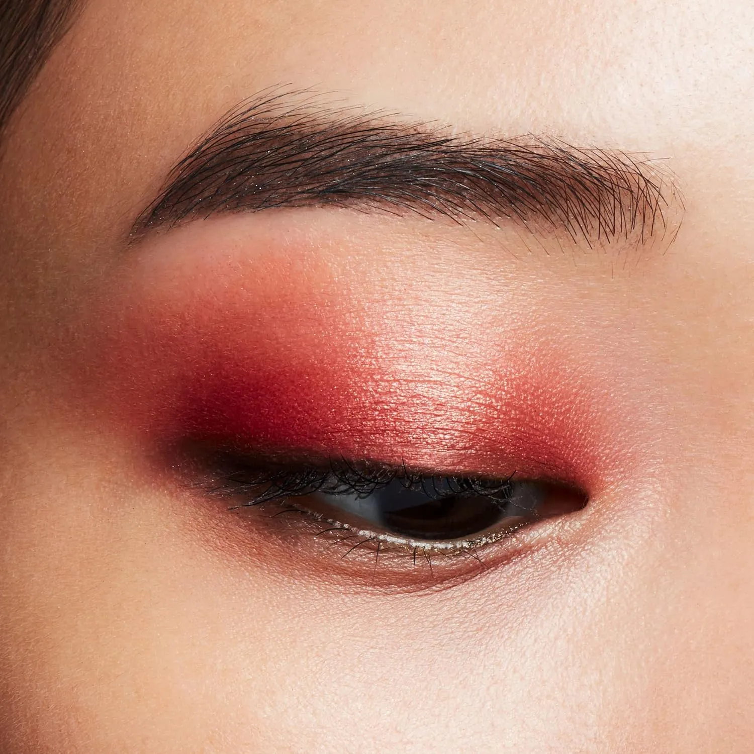 Shiseido POP PowderGel Eye Shadow - Weightless, Blendable Eyeshadow for Long-Lasting Eye Looks - Waterproof & Crease Resistant