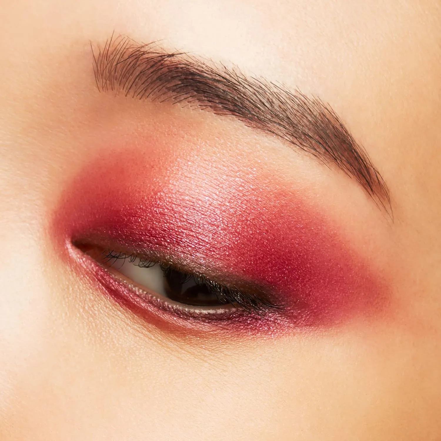 Shiseido POP PowderGel Eye Shadow - Weightless, Blendable Eyeshadow for Long-Lasting Eye Looks - Waterproof & Crease Resistant