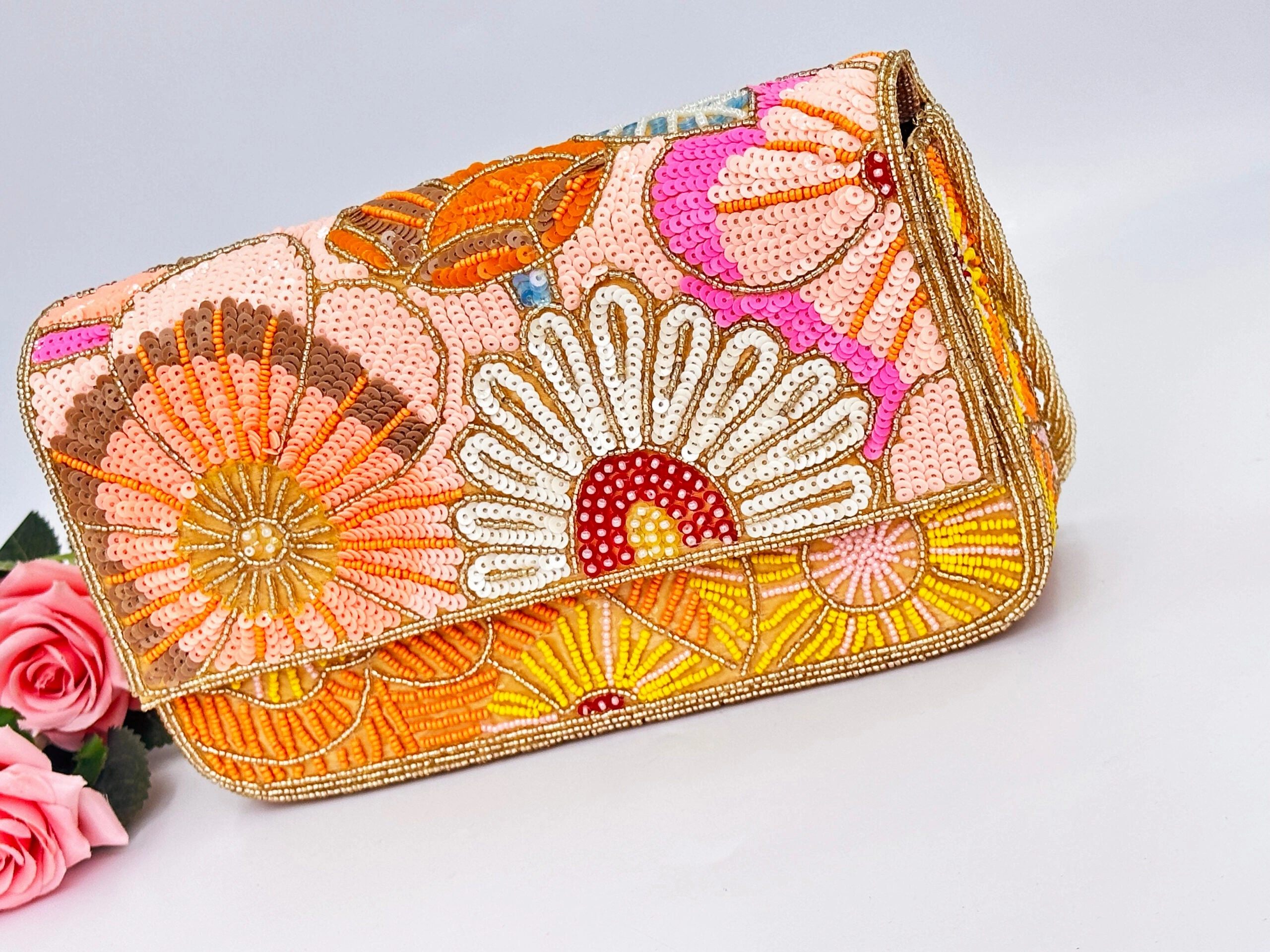 STUNNING BEADED FLOWER PINK AND PEACH PARTY CLUTCH