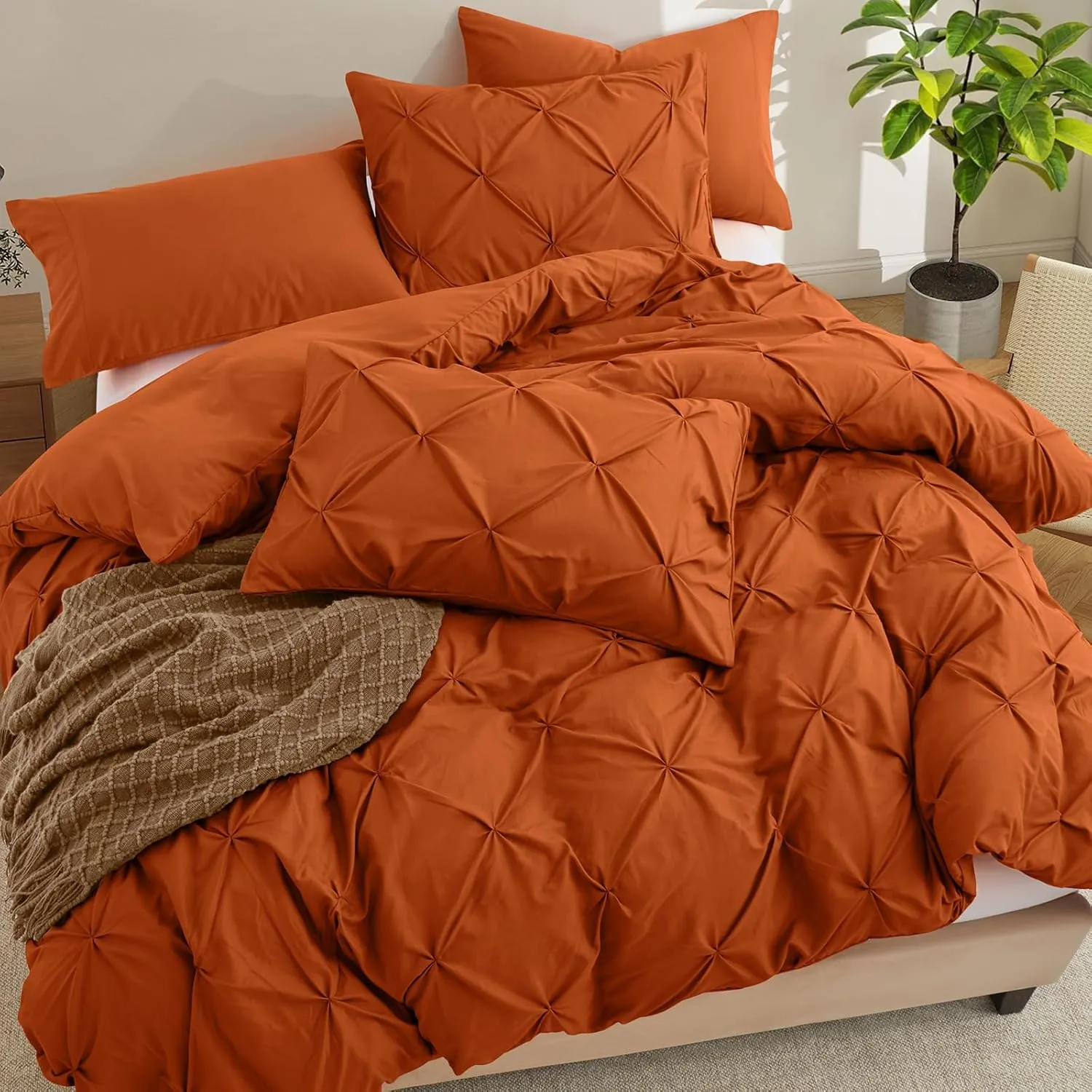 VACVELT 5 Piece Pinch Pleated Duvet Cover Full/Queen Size Set, Burnt Orange Pintuck Duvet Cover with Zipper & 8 Ties, Shabby Chic Microfiber Duvet Cover   2 Pillow Shams   2 Pillowcases, No Comforter