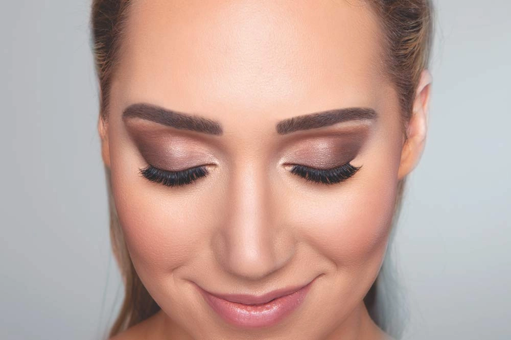 Xtreme Lashes Glideshadow Long Lasting Eyeshadow Stick, Cream to Powder - Compatible with Eyelash Extensions - No Powdery Fallout or Buildup Along Lash Line
