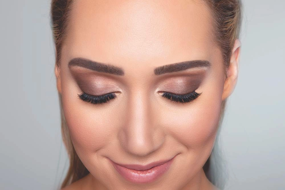 Xtreme Lashes Glideshadow Long Lasting Eyeshadow Stick, Cream to Powder - Compatible with Eyelash Extensions - No Powdery Fallout or Buildup Along Lash Line
