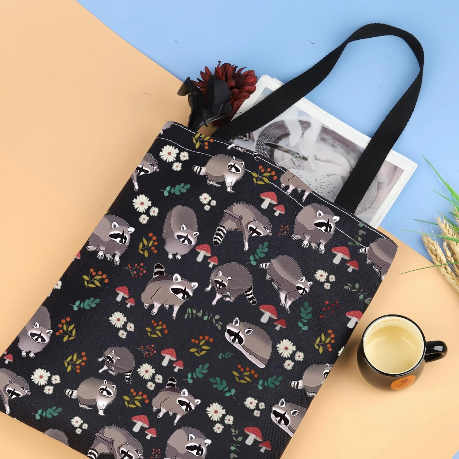 XYANFA Raccoon Themed Makeup Bag - Trash Panda Gift with Zipper Pouch